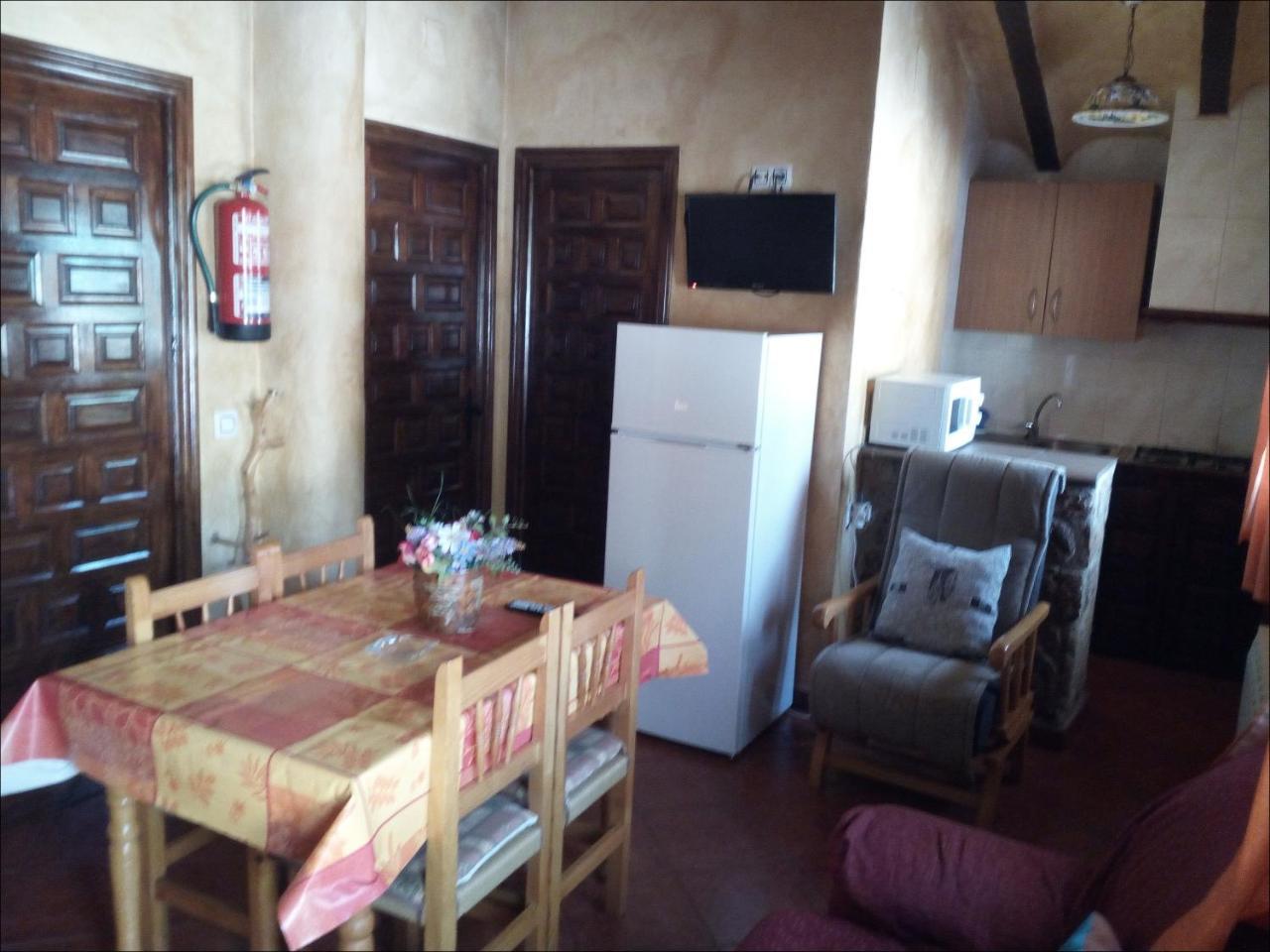 Casas Rurales Picos Del Oso Riópar Exteriör bild
